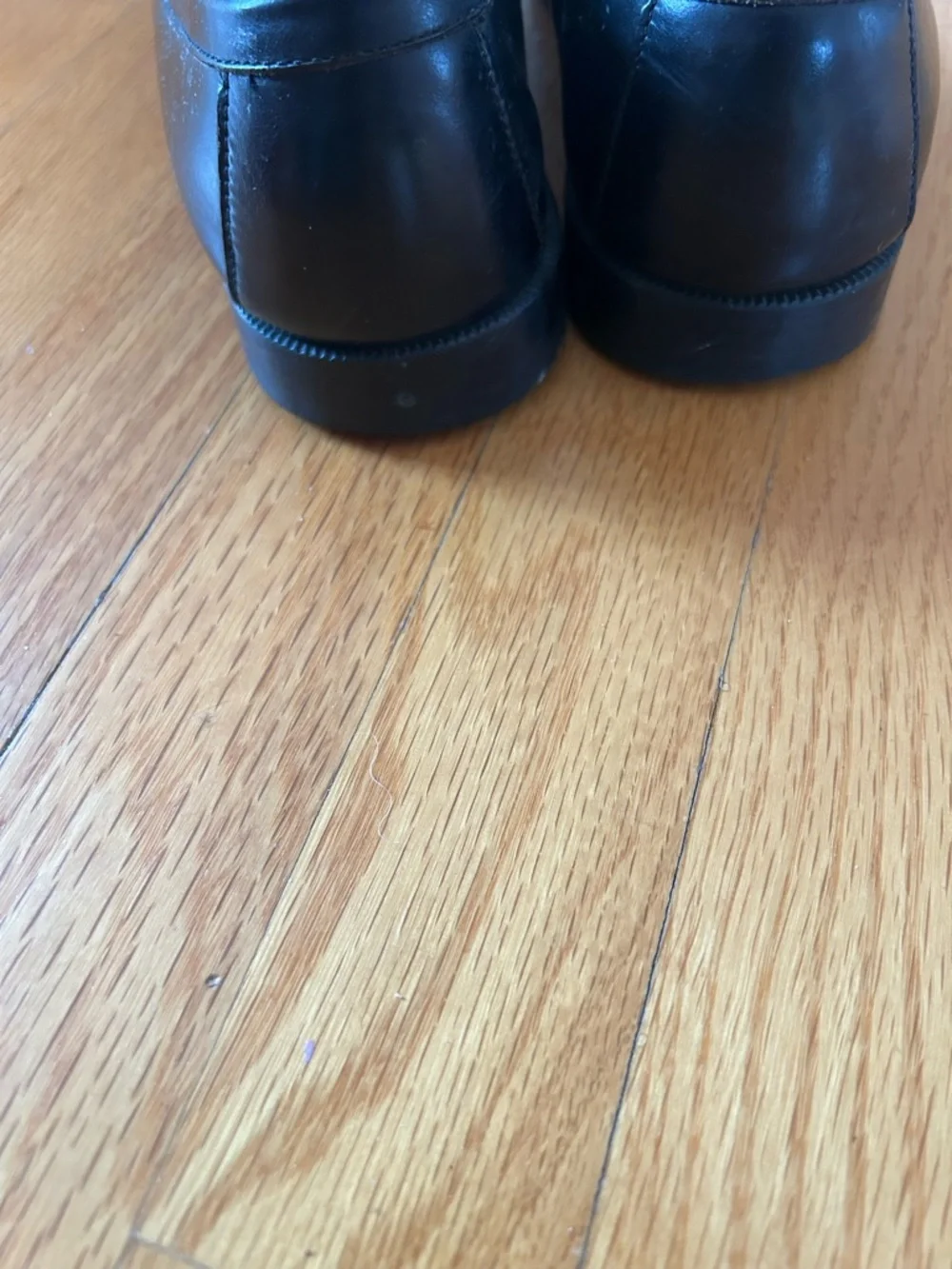 GH Bass Black Tassel Loafers Size~9 1/2